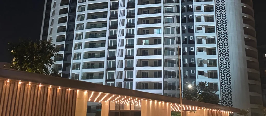 Why Early-Stage Residential Investment in Charholi Attracts Long-Term Oriented Buyers